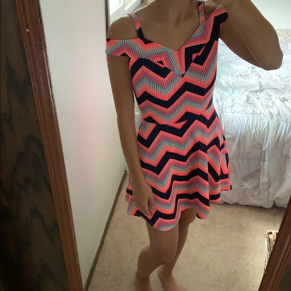 Hot Gal Dresses & Skirts - HOT GAL Multi-Color Dress